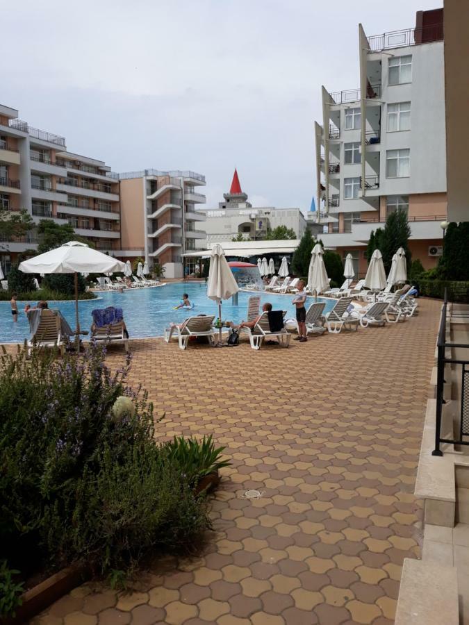 Апартаменты Apartament Grand Kamelia Солнечный берег Экстерьер фото